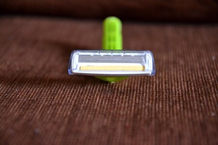 Shaving machine the razor