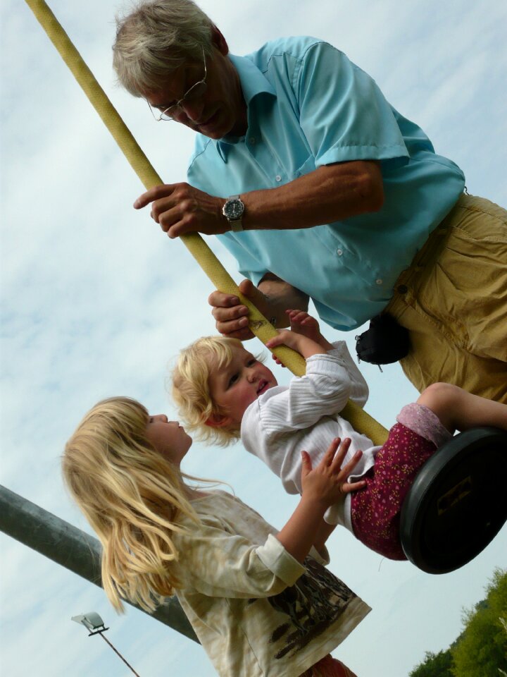 Man children cable car