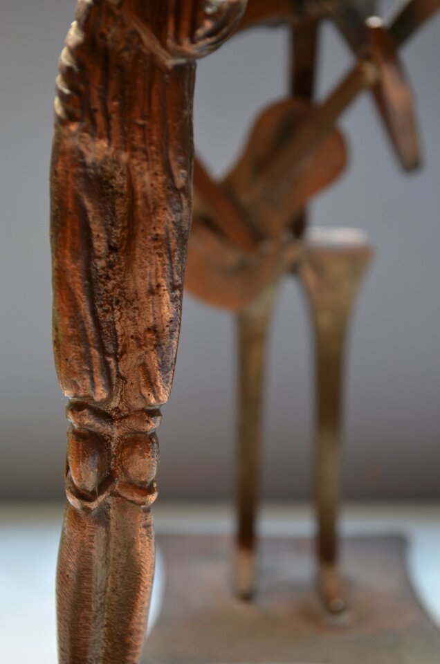 Sculpture statue art