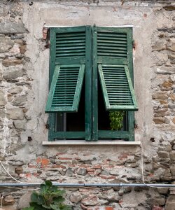 Italy shutters photo