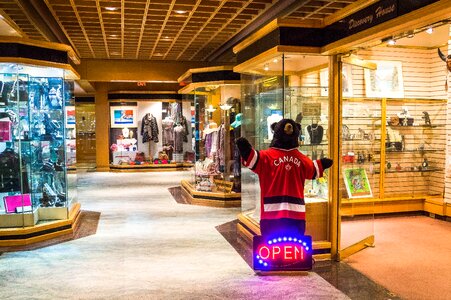 Vancouver canada shop