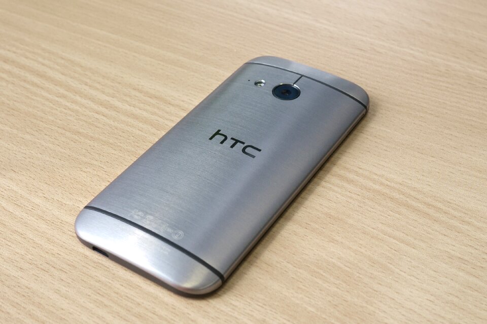 Smartphone android brown phone