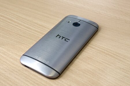 Smartphone android brown phone