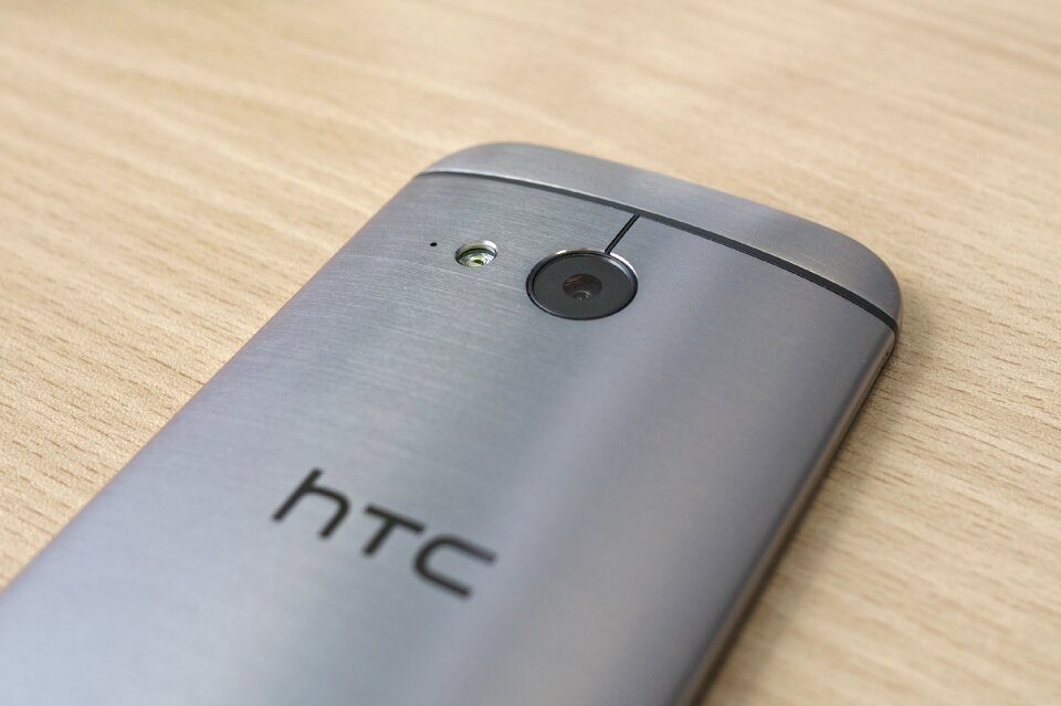 Android silver camera