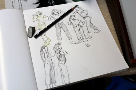 Figure drawing pencil