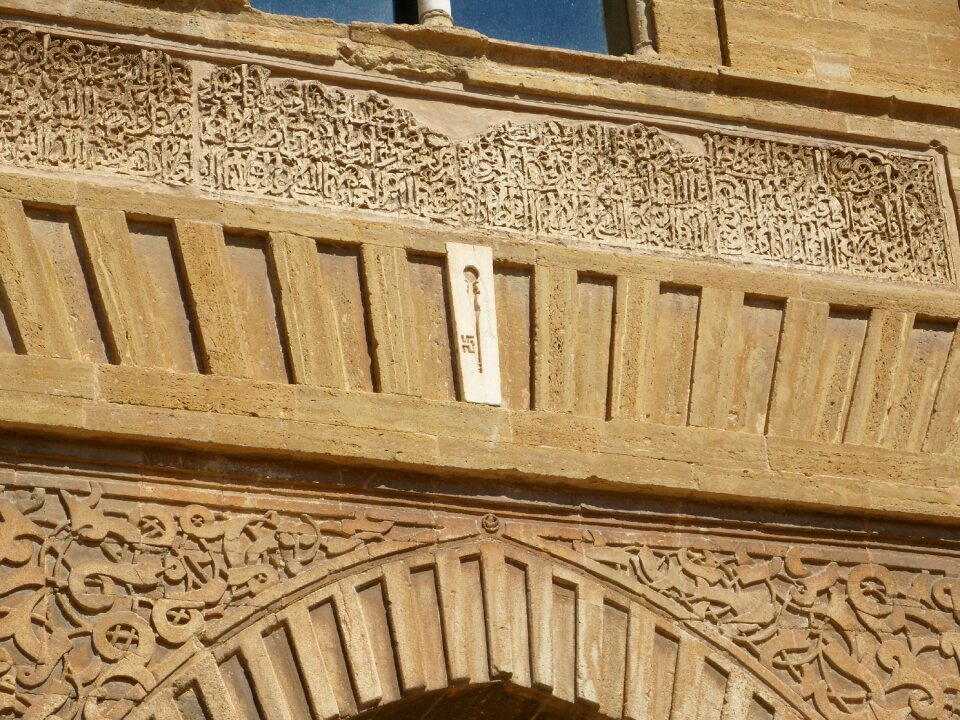 Alhambra blocks monument