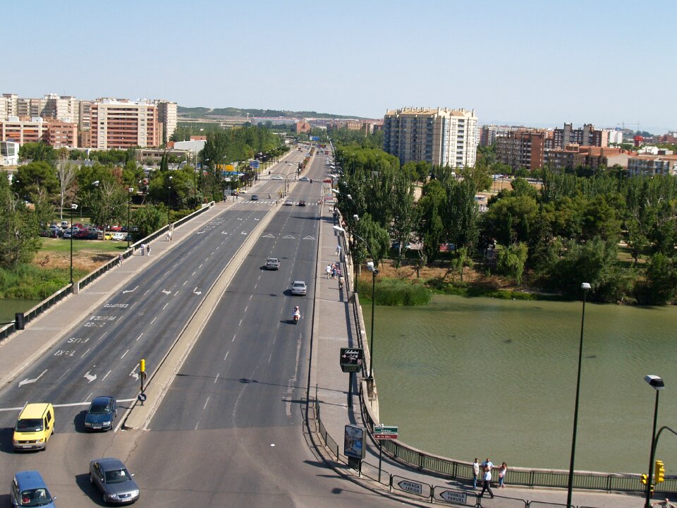 Saragossa santiago bridge spain