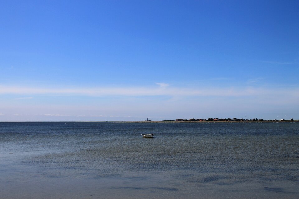 Silent rowing boat water