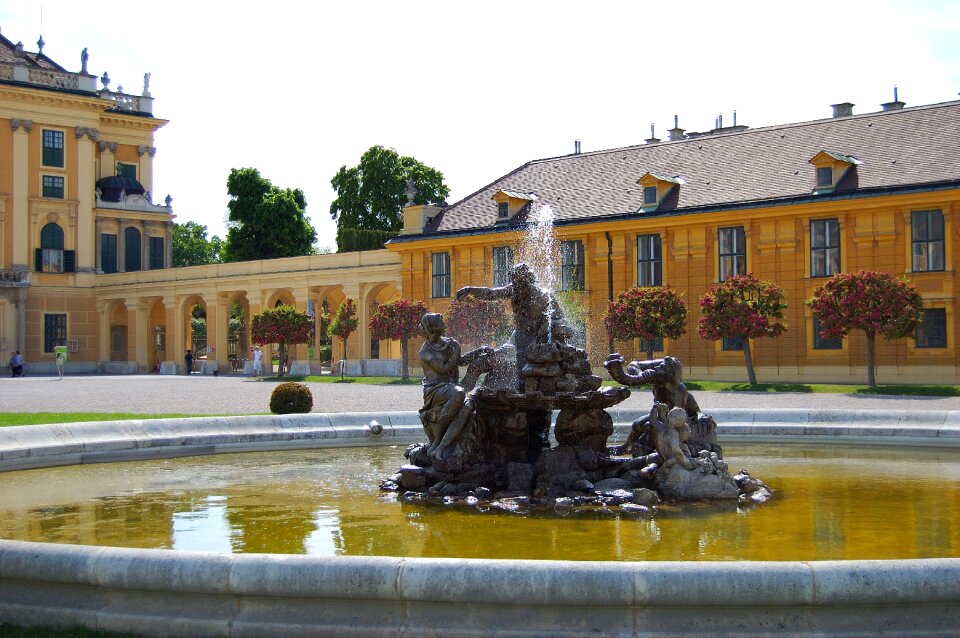 Fountain sunny water