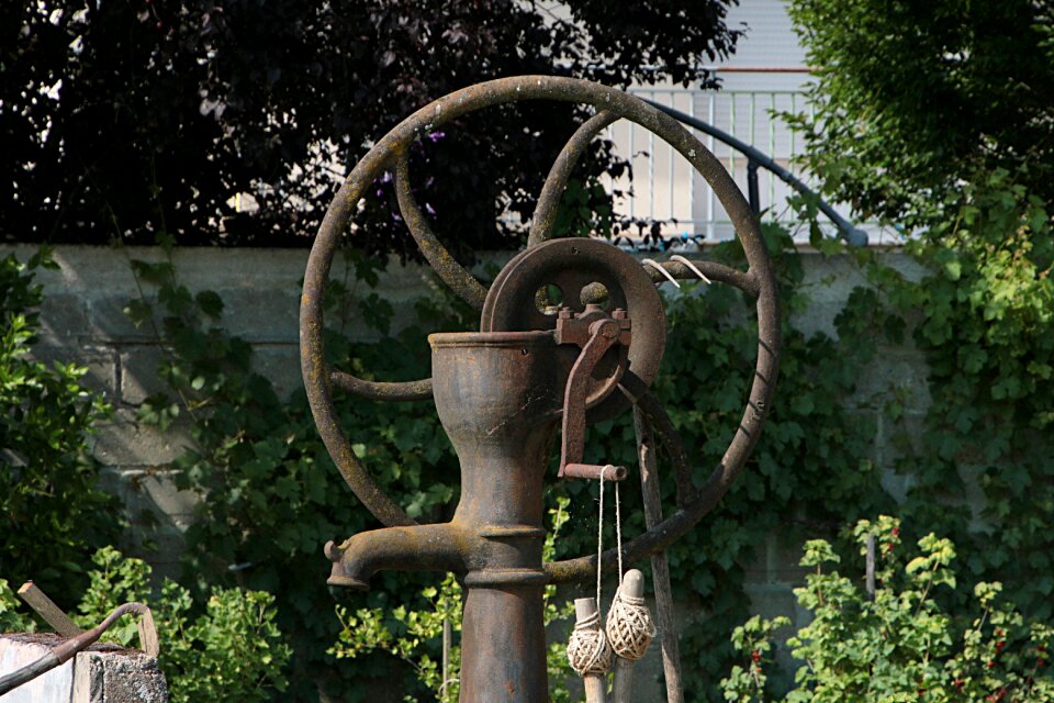 Former watering garden