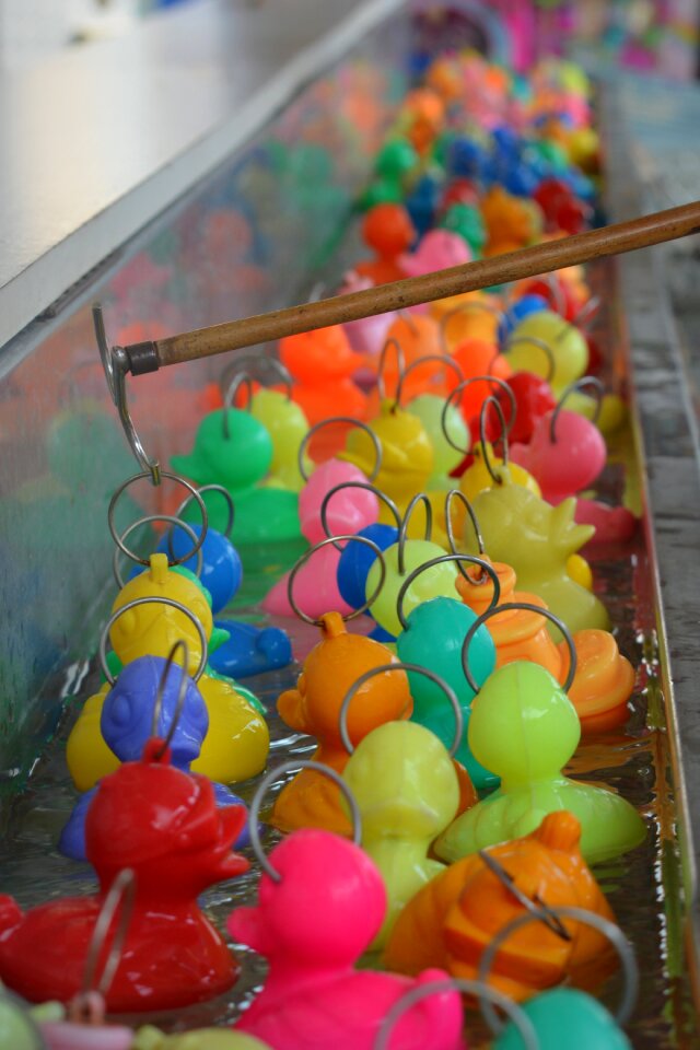Colors ducklings funfair