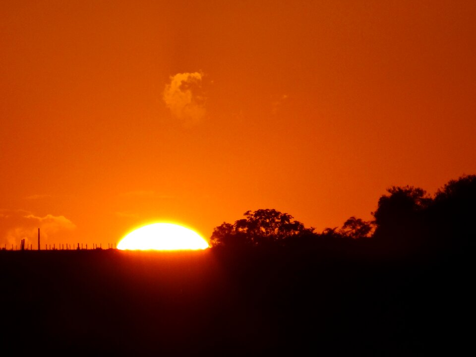 Sol horizon landscape