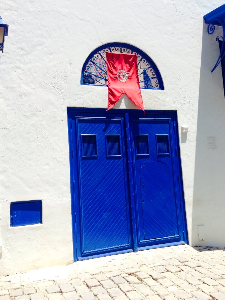 Flag input house entrance