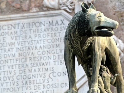 She-wolf capitol rome