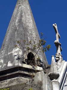 Erosion building monument