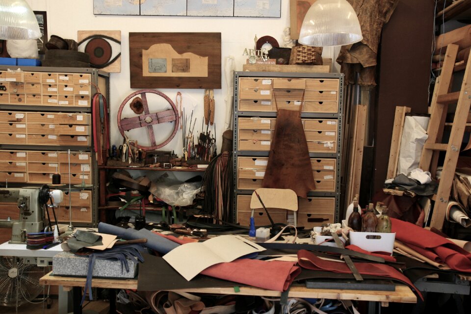 Manufacture brown tools