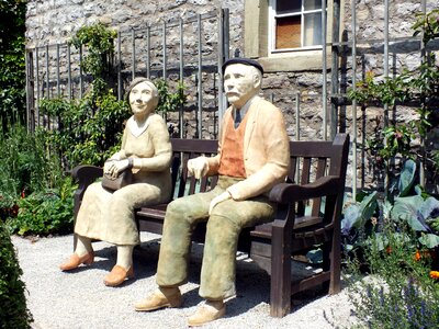 Pair bank summer