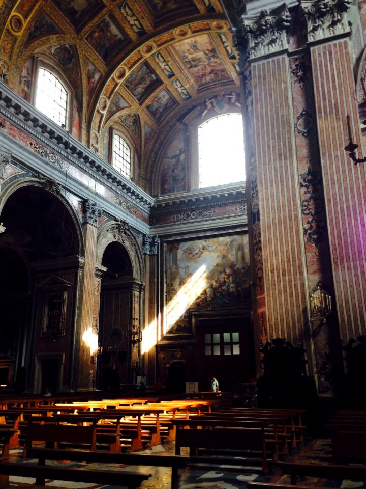 Cathedral naples religion