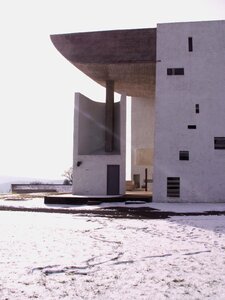 Snow winter le corbusier