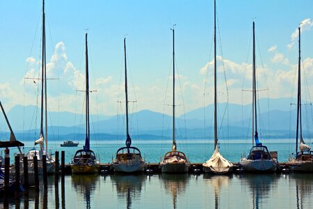 Anchor anchorage lake photo