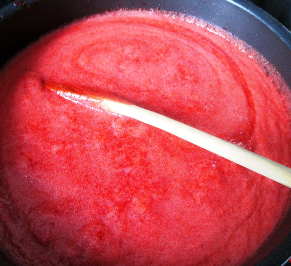 Stir strawberries red