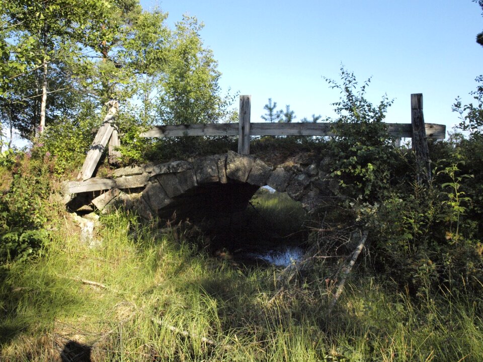 Bridge ruin sweden