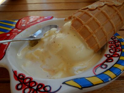 Vanilla ice cream run melt photo