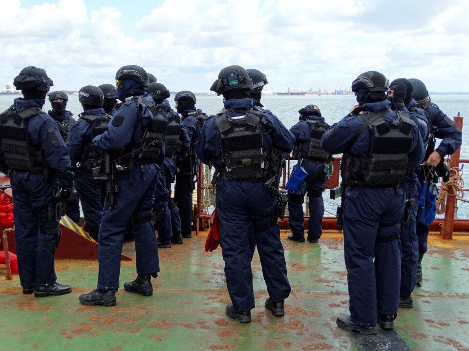 Anti-terrorist team exercises exercises