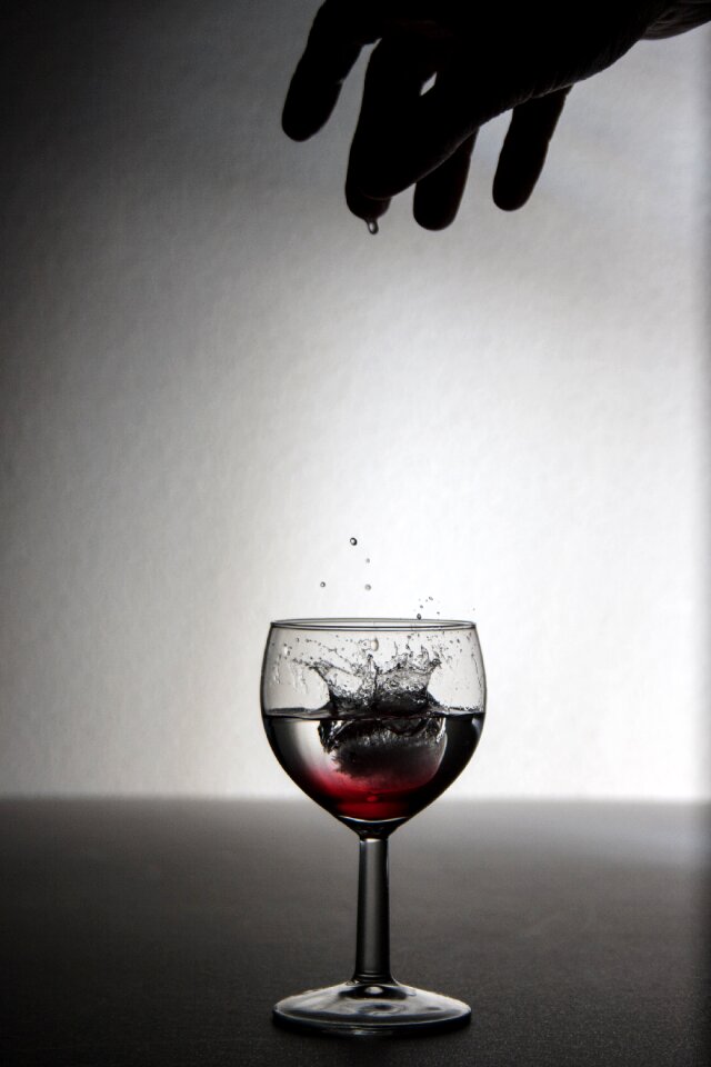 Icecube hand glass