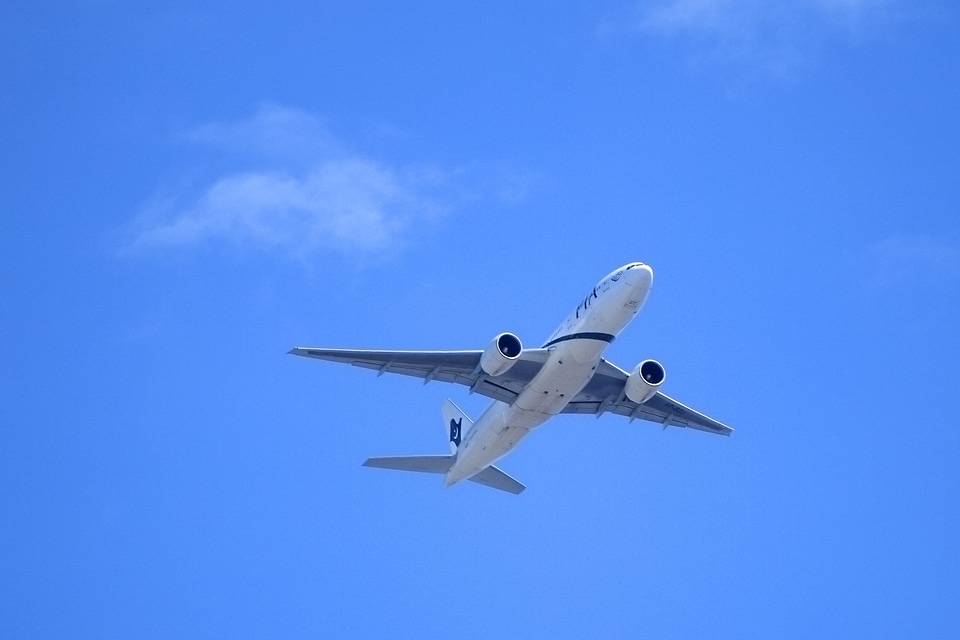 Airplane aviation cargo