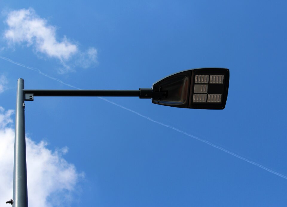 Link light modern