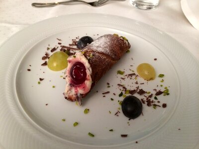 Dessert role cream