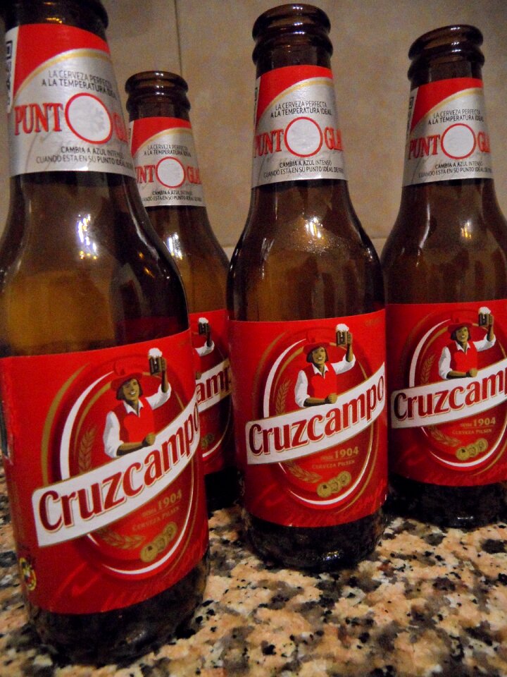 Drink bottles spanish