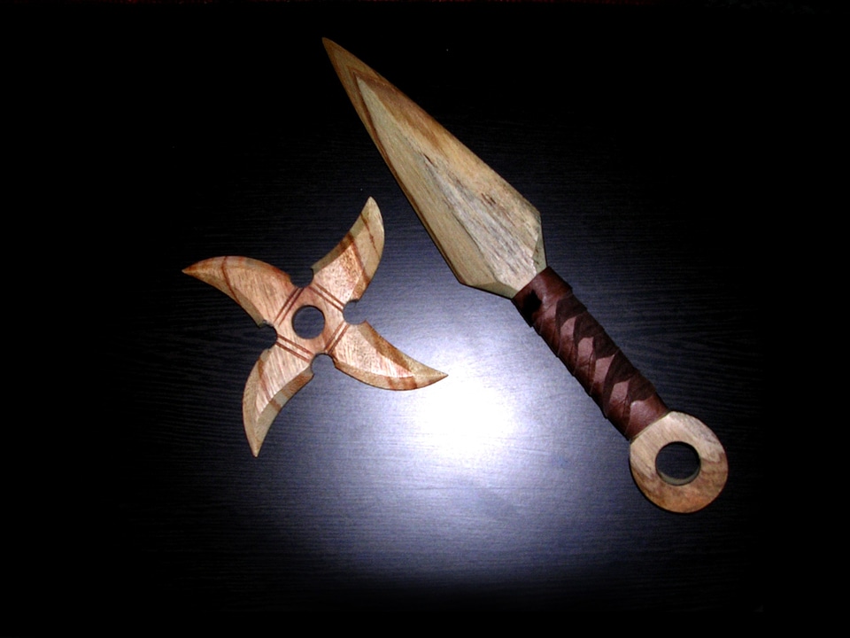 Wood japanese warrior