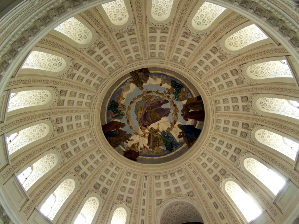 Architecture building dom
