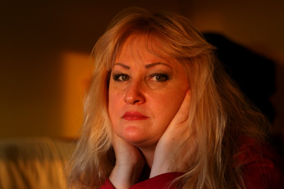 Female mother burnout