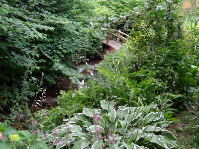 Garden bach bridge brook