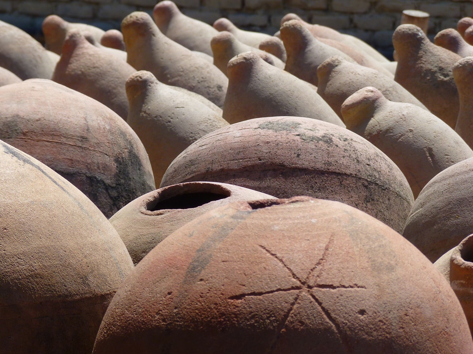 Carafe sound amphora