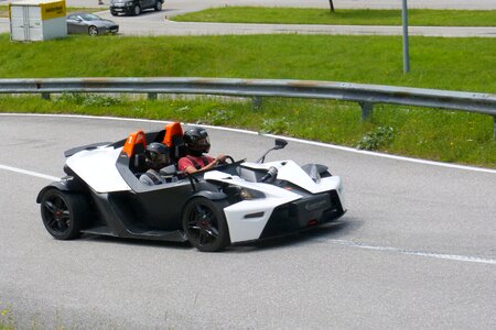 Flitzer sports car technology