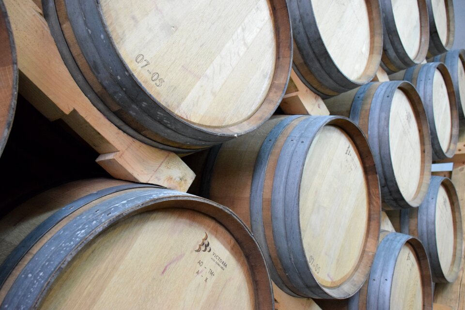 Wood storage vineyard