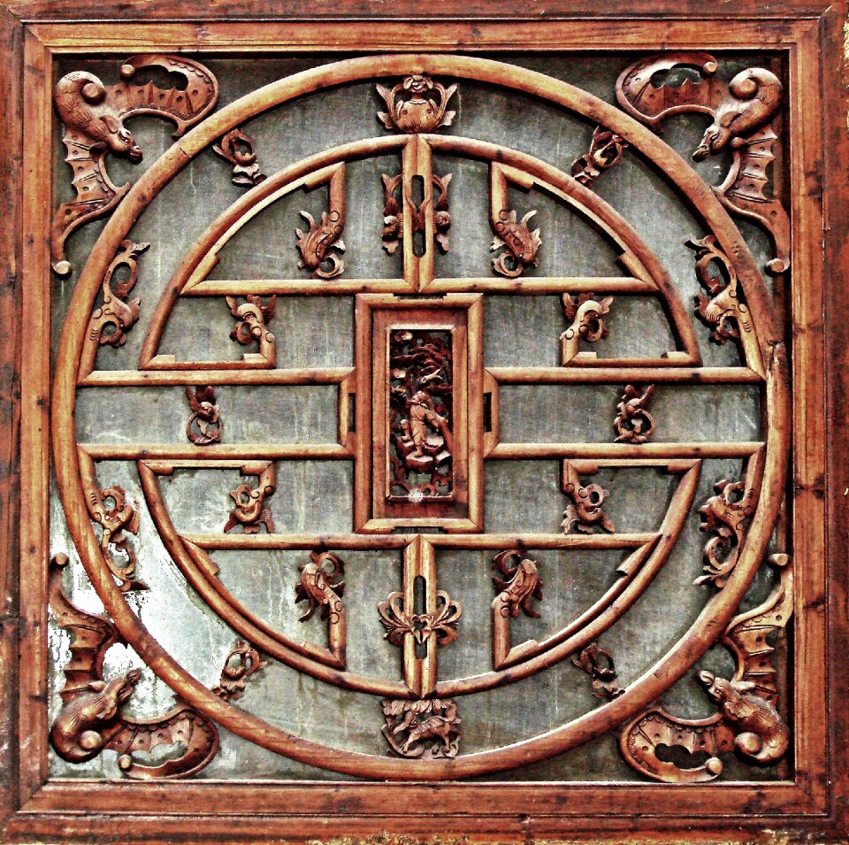 Carving decorative wooden