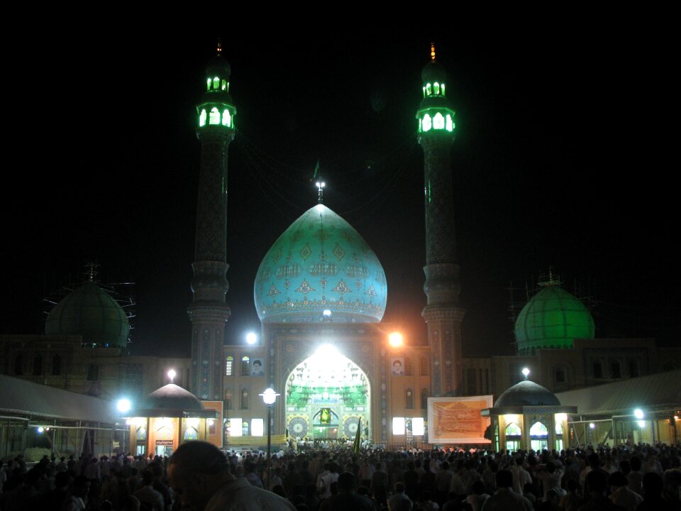 Night light minarets