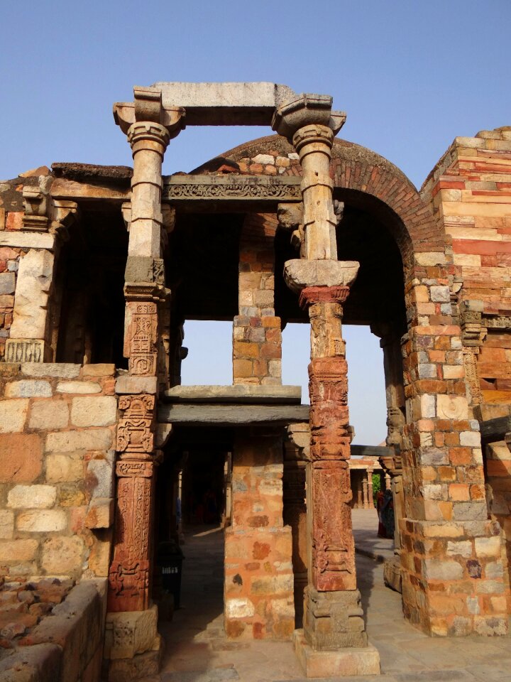 Stonework red sandstone arch photo