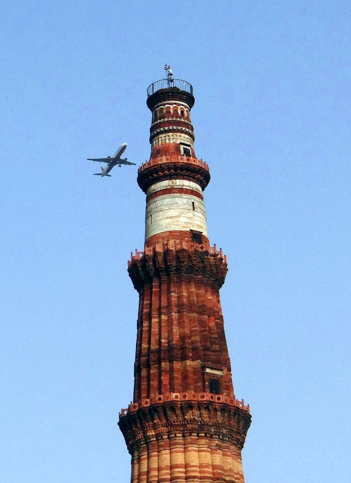 Delhi monument stonework