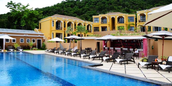 Holidays swimming pool hotel