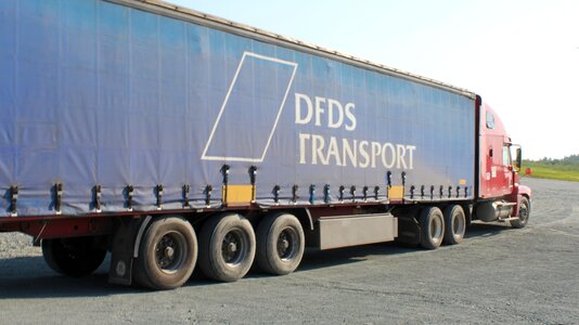 Truck auto mercedes