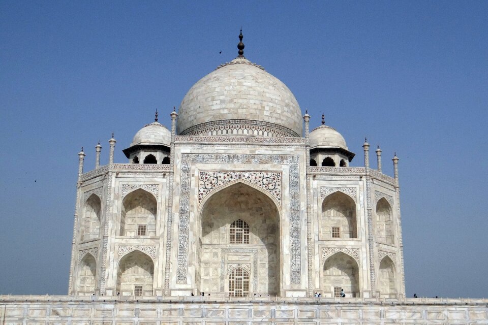 White marble monument memorial