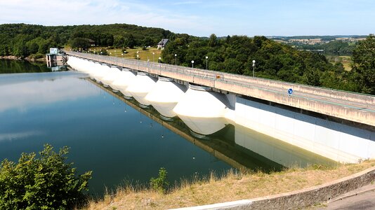 Nièvre lake reservoir morvan