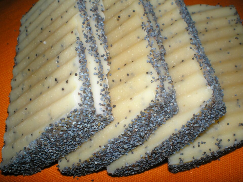 Natural soap poppy cold process