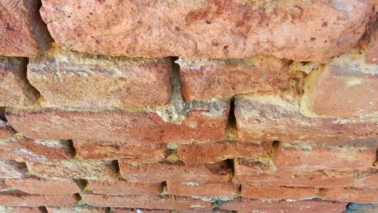 Brickwork pattern cement